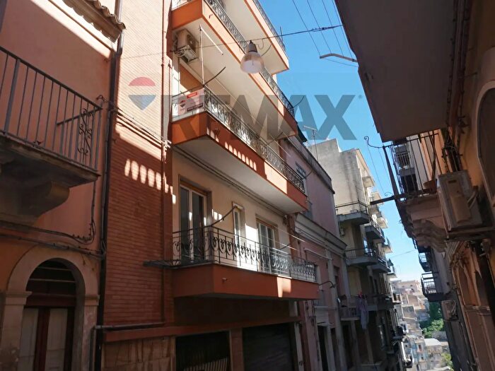 Appartamento quadrilocale in vendita in Via Vincenzo Picardi, Ragusa