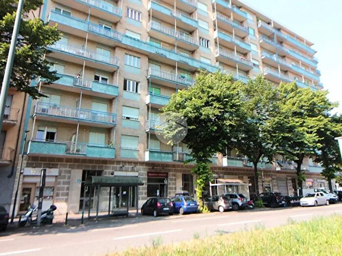 Appartamento trilocale in vendita in Via Onorato Vigliani, Torino