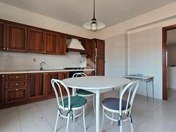Appartamento con 5 locali in vendita in Via Santisi, Sant'Agata De' Goti