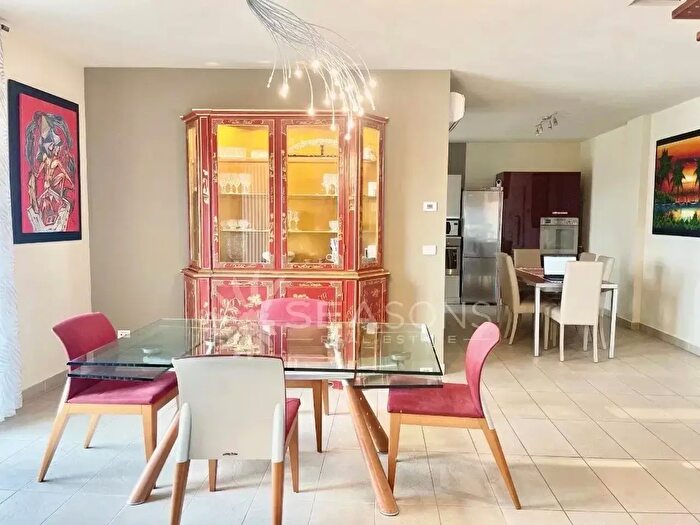 Appartamento trilocale in vendita in Via Piave Vecchio E, Jesolo