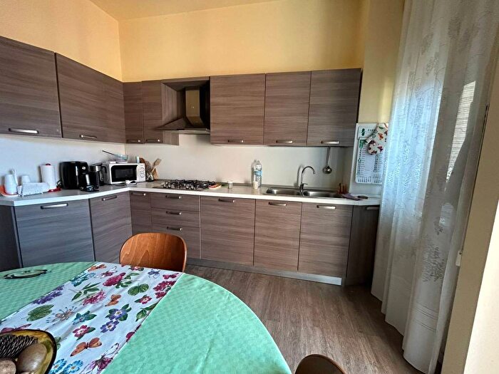 Appartamento trilocale in affitto in Via San Pedrino, Bosto, Varese