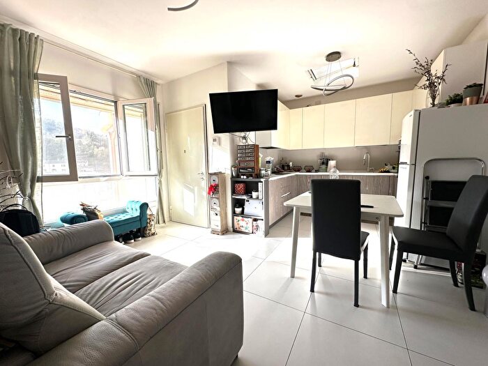 Appartamento trilocale in vendita in Via Aretina, Fiesole