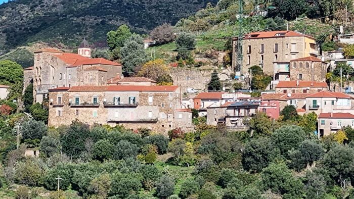 Appartamento bilocale in vendita in Via San Pietro, Montecorice