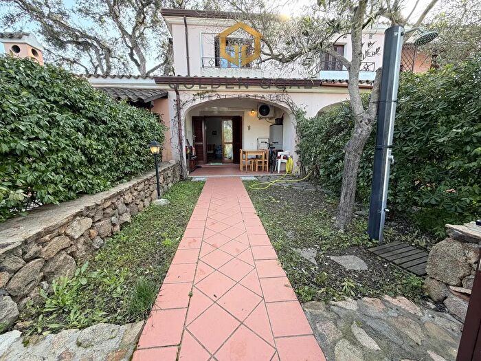 Casa bilocale in vendita in Residence Le Querce, San Teodoro