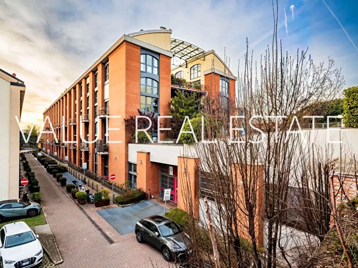 Appartamento con 6 locali in vendita in Via Ripamonti, Milano