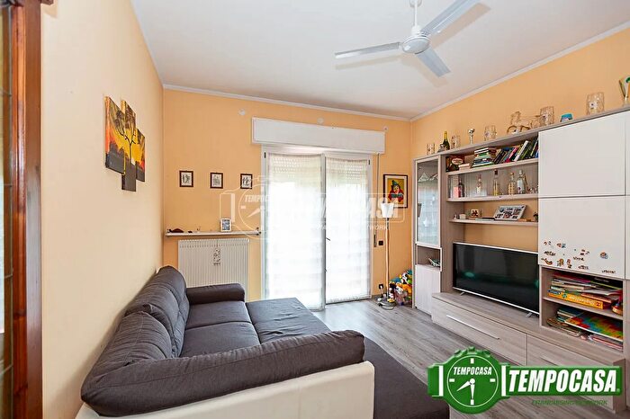 Appartamento trilocale in vendita in Via a Volta, Vaiano Cremasco