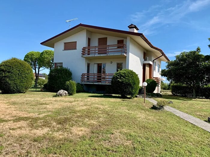 Casa quadrilocale in vendita in Via Schiratti, Fagagna