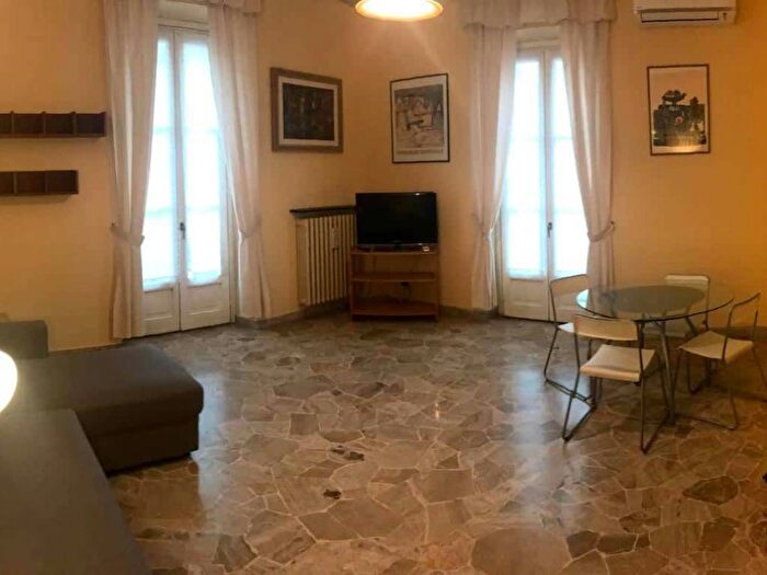 Appartamento bilocale in affitto in Via Lecco, Buenos Aires, Milano