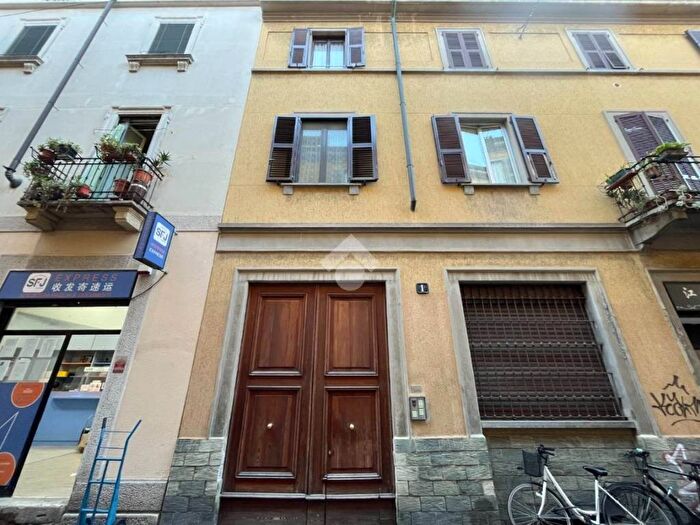Appartamento bilocale in affitto in Via Arnolfo di Cambio, Paolo Sarpi, Milano