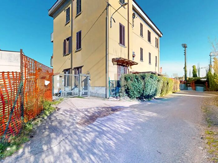 Appartamento trilocale in vendita in Via Campo Sportivo, Gallarate