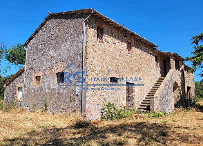 Casa con 8 locali in vendita in Località Canonica, Orvieto