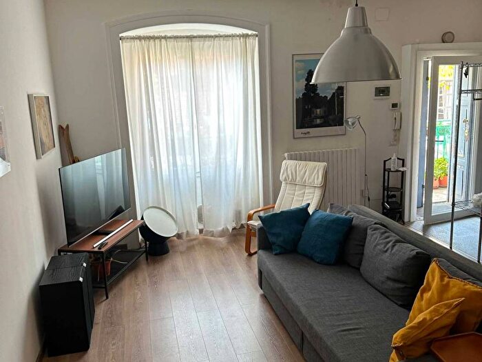 Appartamento bilocale in affitto in Via Carlo Farini, Farini, Milano