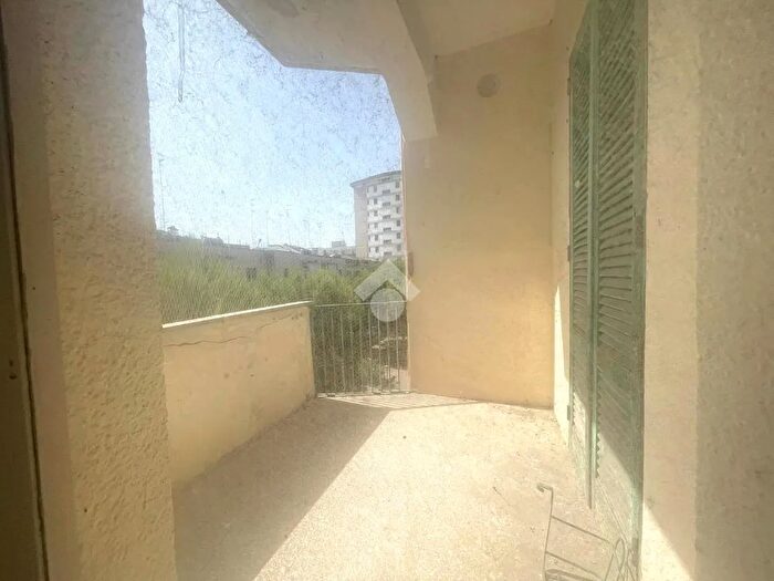 Appartamento trilocale in vendita in Via Manzoni Alessandro, Lecce