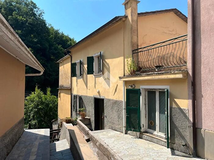 Casa con 5 locali in vendita in Via Isolona, Orero