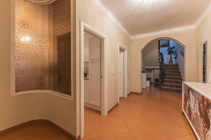 Appartamento con 6 locali in vendita in Via Giacomo Matteotti, San Pietro In Casale