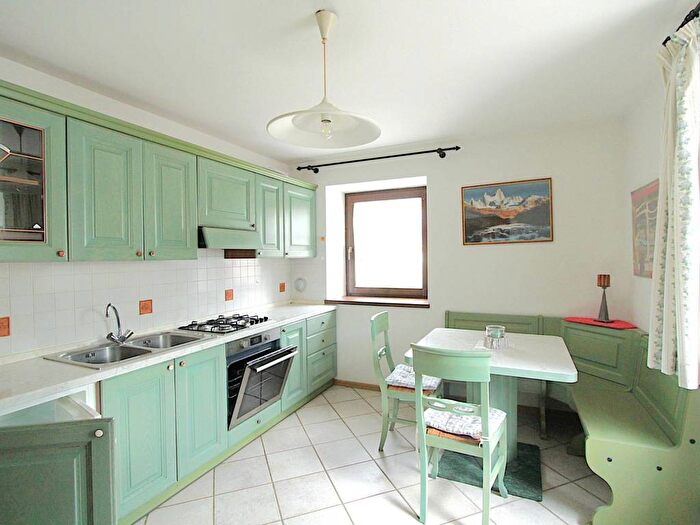 Appartamento bilocale in affitto in Centro, Baselga di Pinè