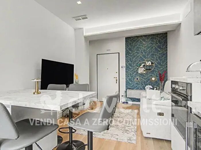 Appartamento trilocale in vendita in Via Nino Bixio, Civitanova Marche