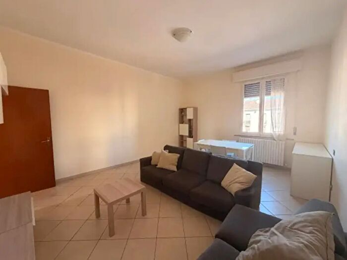 Appartamento trilocale in vendita in Piazza Alessandro Manzoni, Viadana