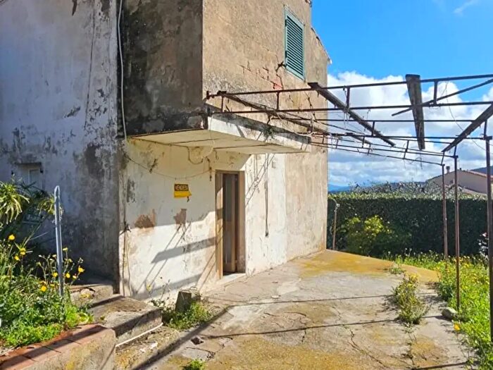 Casa trilocale in vendita in Marciana Marina
