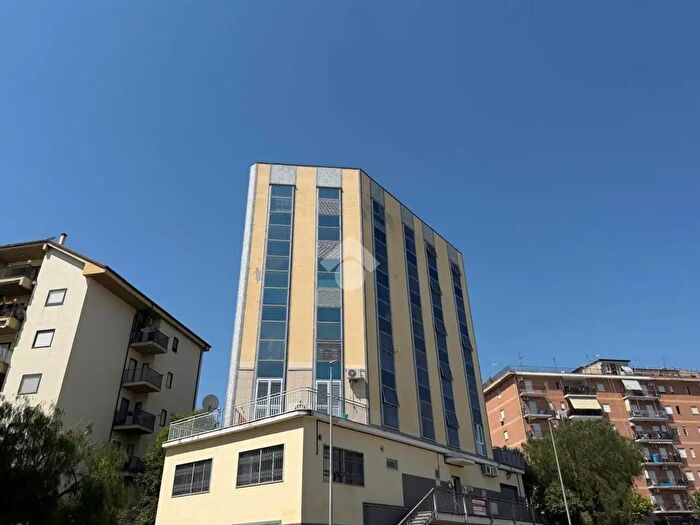Appartamento trilocale in vendita in Via Nazionale, CoriglianoRossano