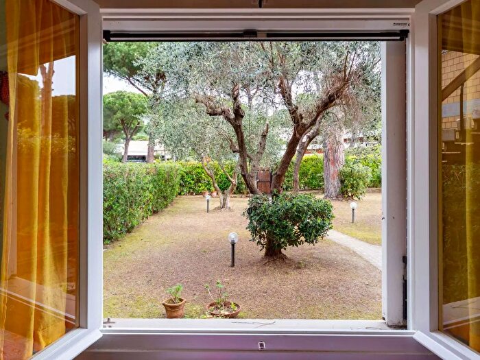 Appartamento con 5 locali in vendita in Castiglione Della Pescaia