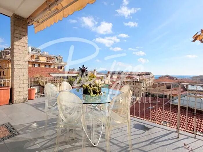 Appartamento con 6 locali in vendita in La Spezia