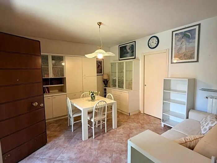Appartamento trilocale in vendita in Calci