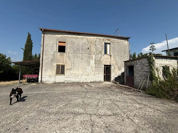 Casa quadrilocale in vendita in Strada Provinciale, Altavilla Silentina