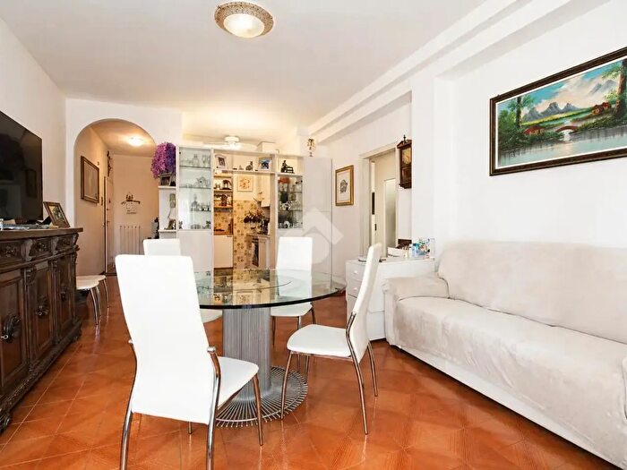 Appartamento trilocale in vendita in Via Antonio Vivaldi, Porto Recanati