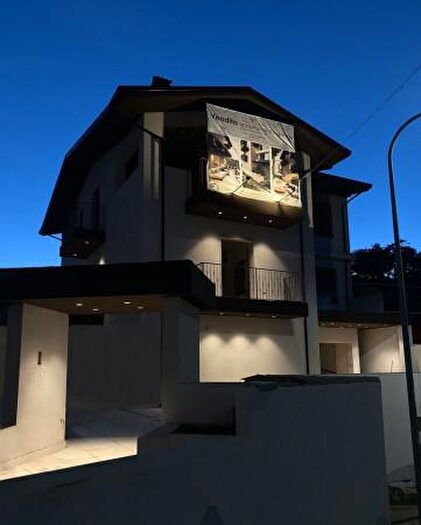 Appartamento trilocale in vendita in Via Roma, San Giorgio Del Sannio