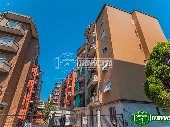 Case in Vendita e in Affitto - 3