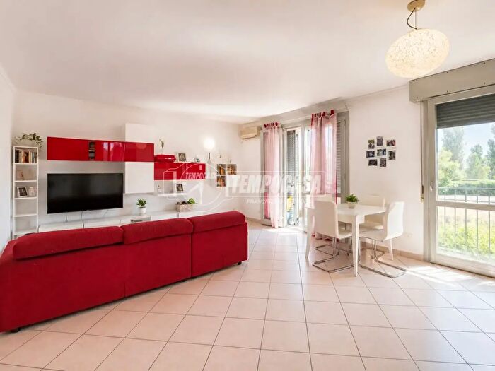 Appartamento trilocale in vendita in Via Niccolò Machiavelli, Abbiategrasso
