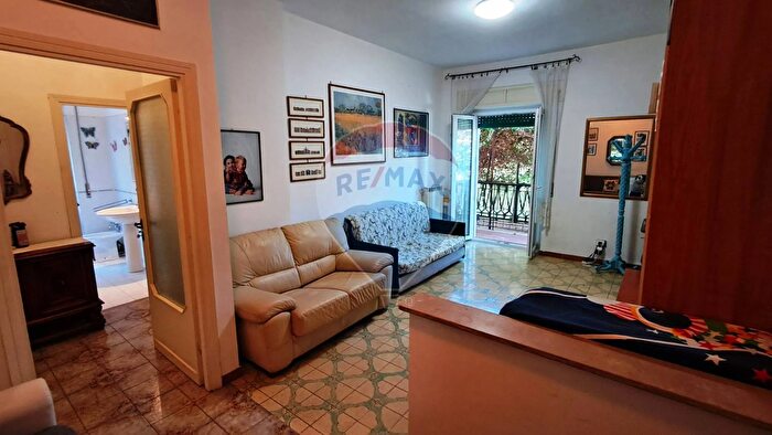 Appartamento bilocale in vendita in Piazza Domitilla, Ladispoli