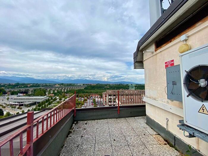 Casa quadrilocale in affitto in Via Caraglio, Centro Storico, Cuneo