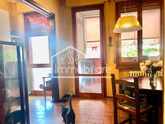Appartamento con 5 locali in vendita in Empoli