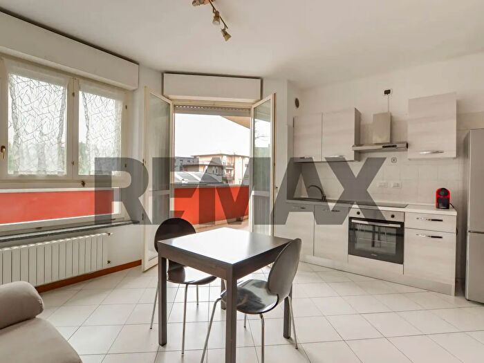 Appartamento monolocale in affitto in Via Romagna, Legnano