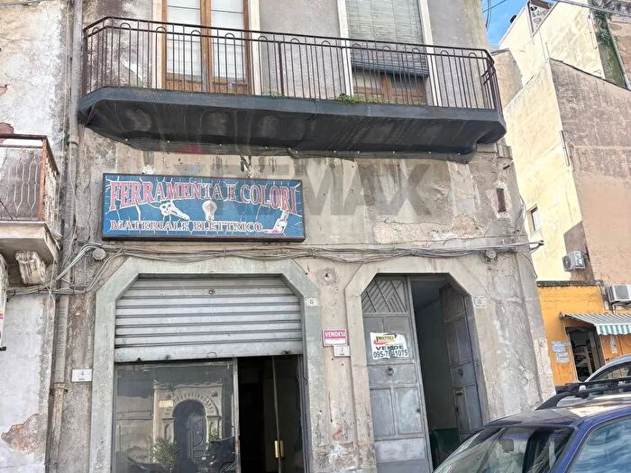 Appartamento monolocale in vendita in Via Roma, Francofonte