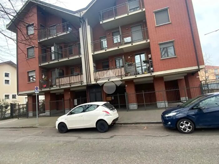 Appartamento trilocale in vendita in Via Antonio SantElia, Torino