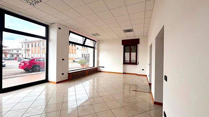 Appartamento trilocale in vendita in Via Cesare Battisti, San Bonifacio