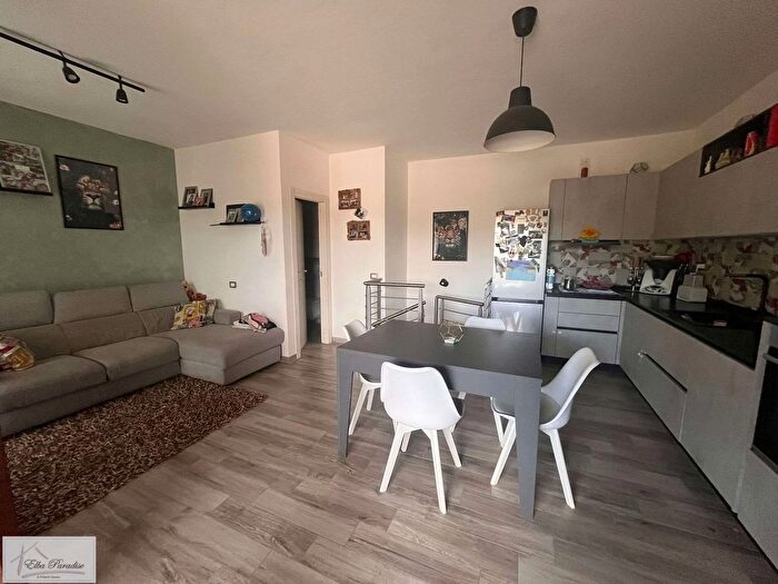 Appartamento quadrilocale in vendita in Via Kennedy, Porto Azzurro