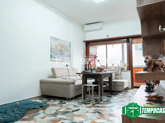 Appartamento bilocale in vendita in Via De Rolandi, Milano