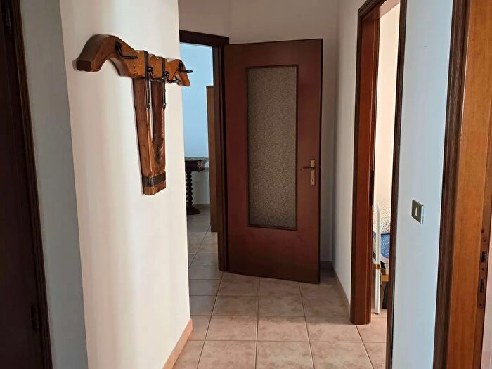 Appartamento con 5 locali in vendita in Via Statale, Terre del Reno