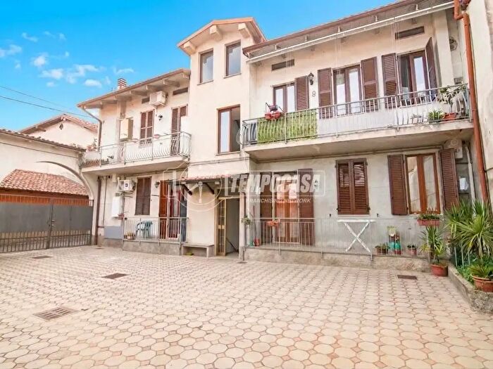 Appartamento trilocale in vendita in Via XX Settembre, Vaprio D'Adda