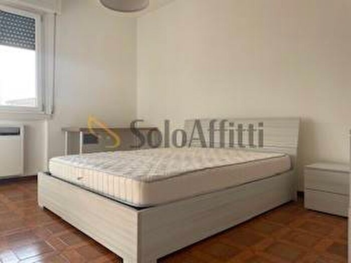 Appartamento quadrilocale in affitto in Via Giuseppe Parini, Pratale, Pisa