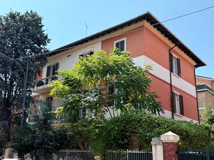 Appartamento trilocale in affitto in Via Pellegrino Matteucci, Murri, Bologna