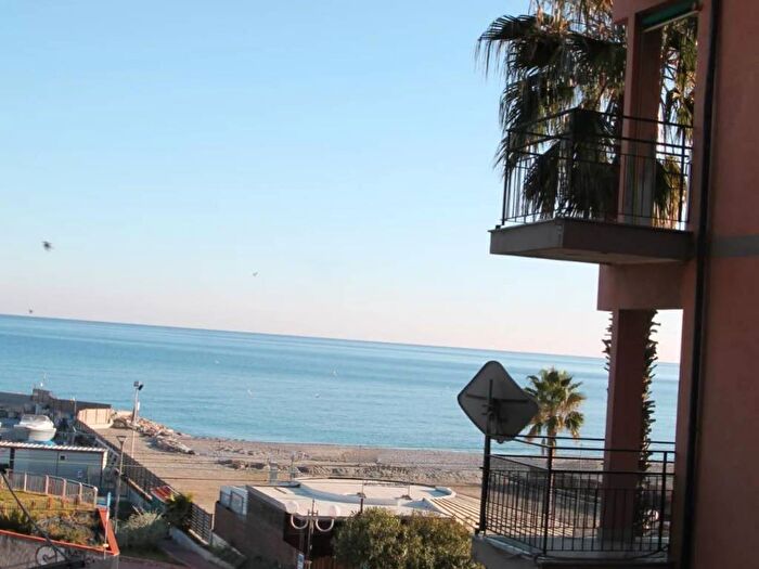 Appartamento bilocale in affitto in Corso Europa, Borghetto Santo Spirito