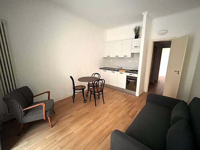 Appartamento bilocale in affitto in Via Varese, Moscova, Milano