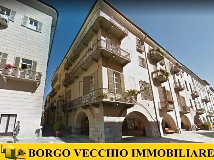 Appartamento quadrilocale in vendita in Via Sette Assedi, Cuneo