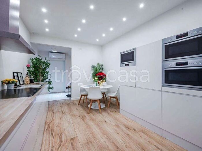 Appartamento trilocale in vendita in Piazza Caffè del Teatro, Fiorano Modenese