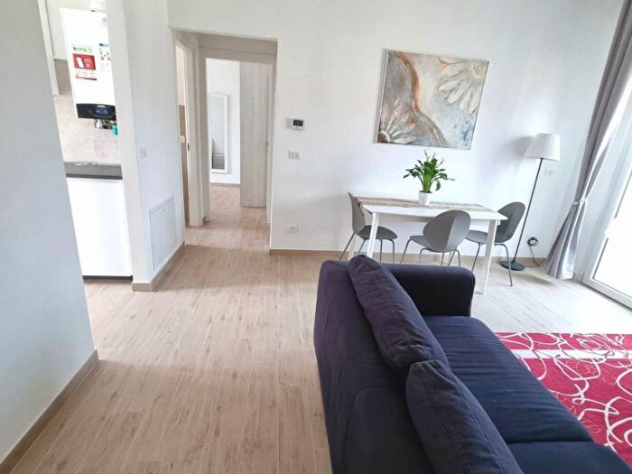 Appartamento quadrilocale in affitto in Via Salerno, Sacra Famiglia Basso Isonzo, Padova